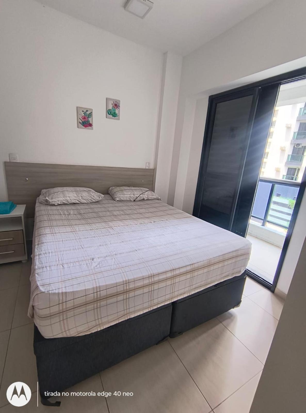 Apartamento Flat Praia Pitangueiras No 瓜鲁雅 外观 照片