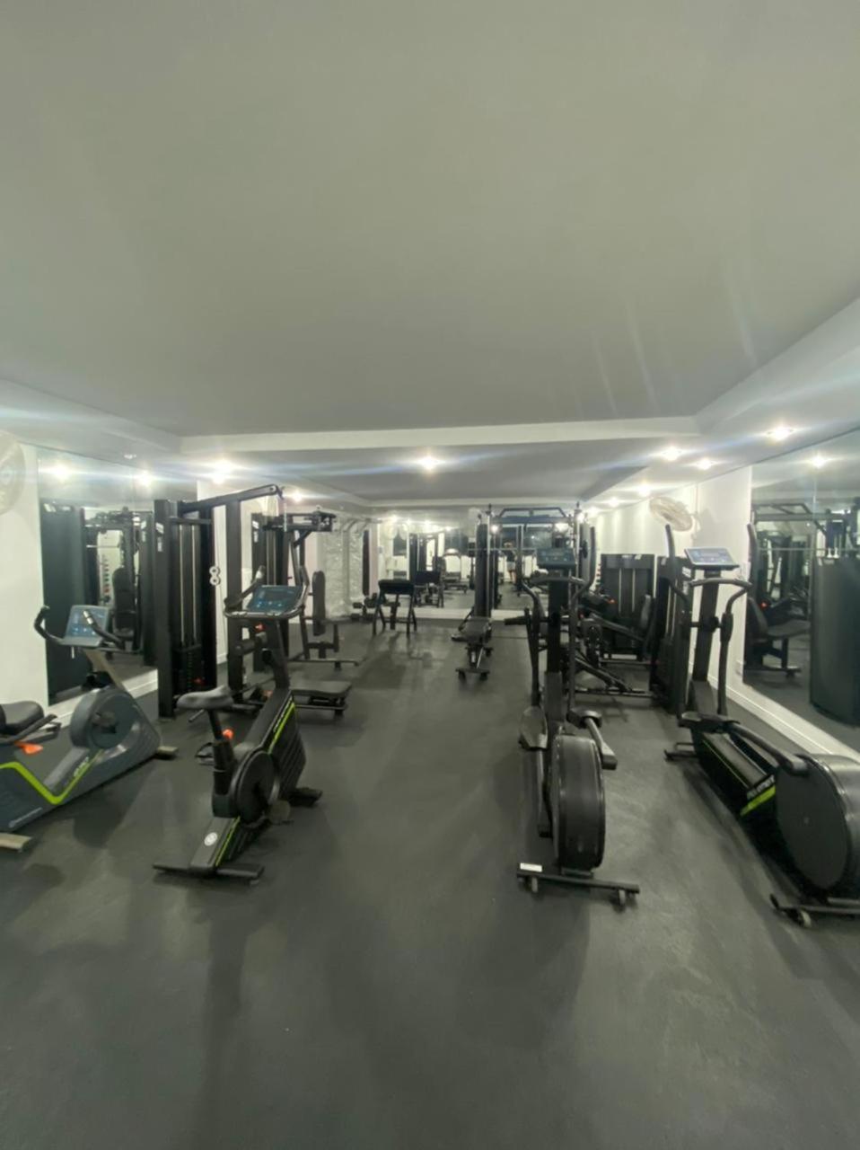 Apartamento Flat Praia Pitangueiras No 瓜鲁雅 外观 照片
